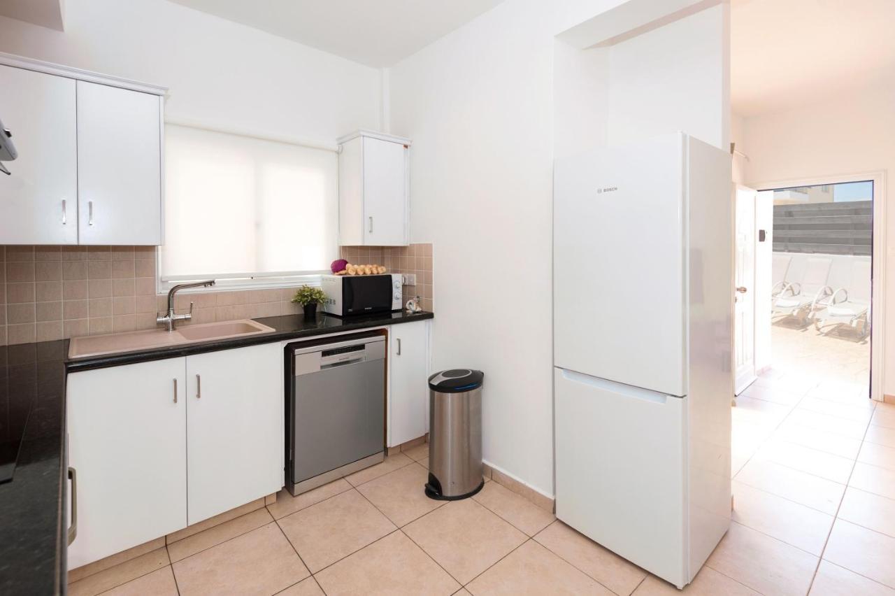 פרוטאראס Villa White Star - 100M From Serena Beach מראה חיצוני תמונה